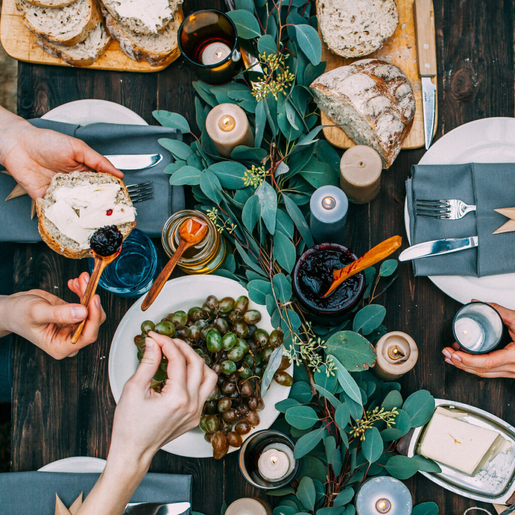A Foodie’s Guide to the Fish Creek Falls Neighborhood: The Best Eats in Steamboat Springs’ Scenic Dining Hub